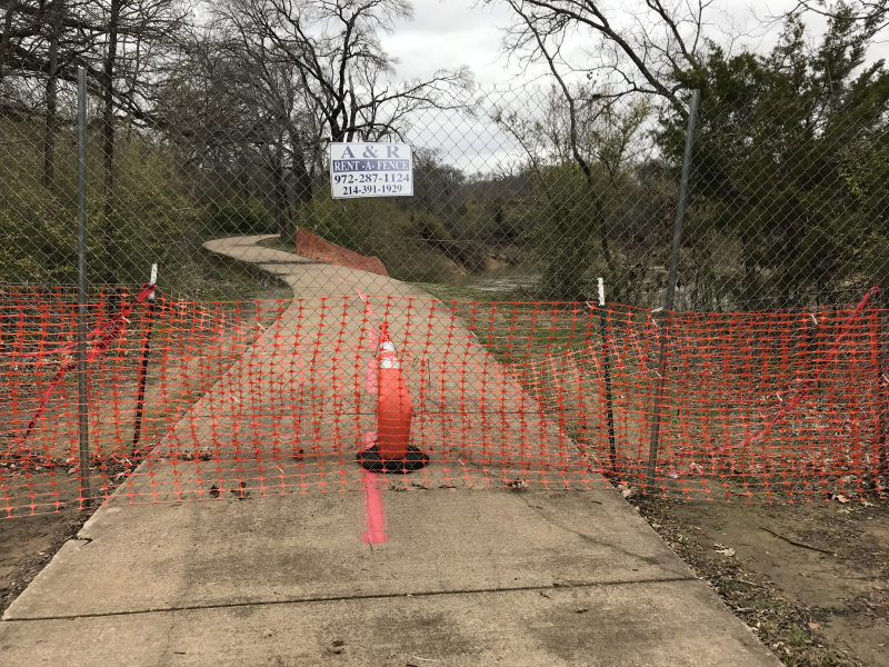 20190112  River Legacy Parks Trail Undercut by the River