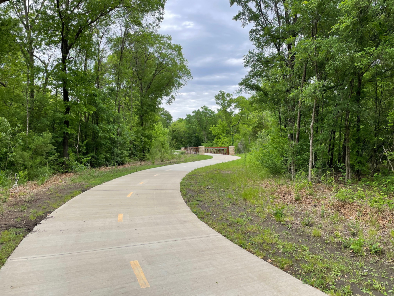20220425 River Legacy Trail 20220425 River Legacy Trail